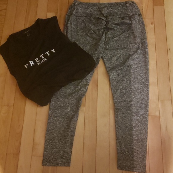 Wrinkle Back Leggings **LAST PAIR** - Picture 4 of 7